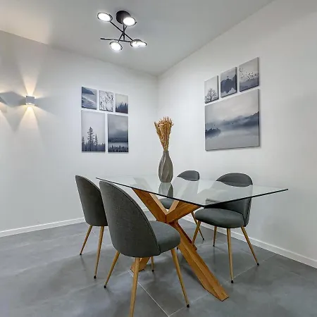 Apartment Liv - Modern Comfort Oasis In Pagrati